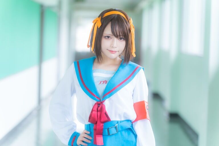 【うさぎヶ丘秘密】涼宮ハルヒコスプレ写真集