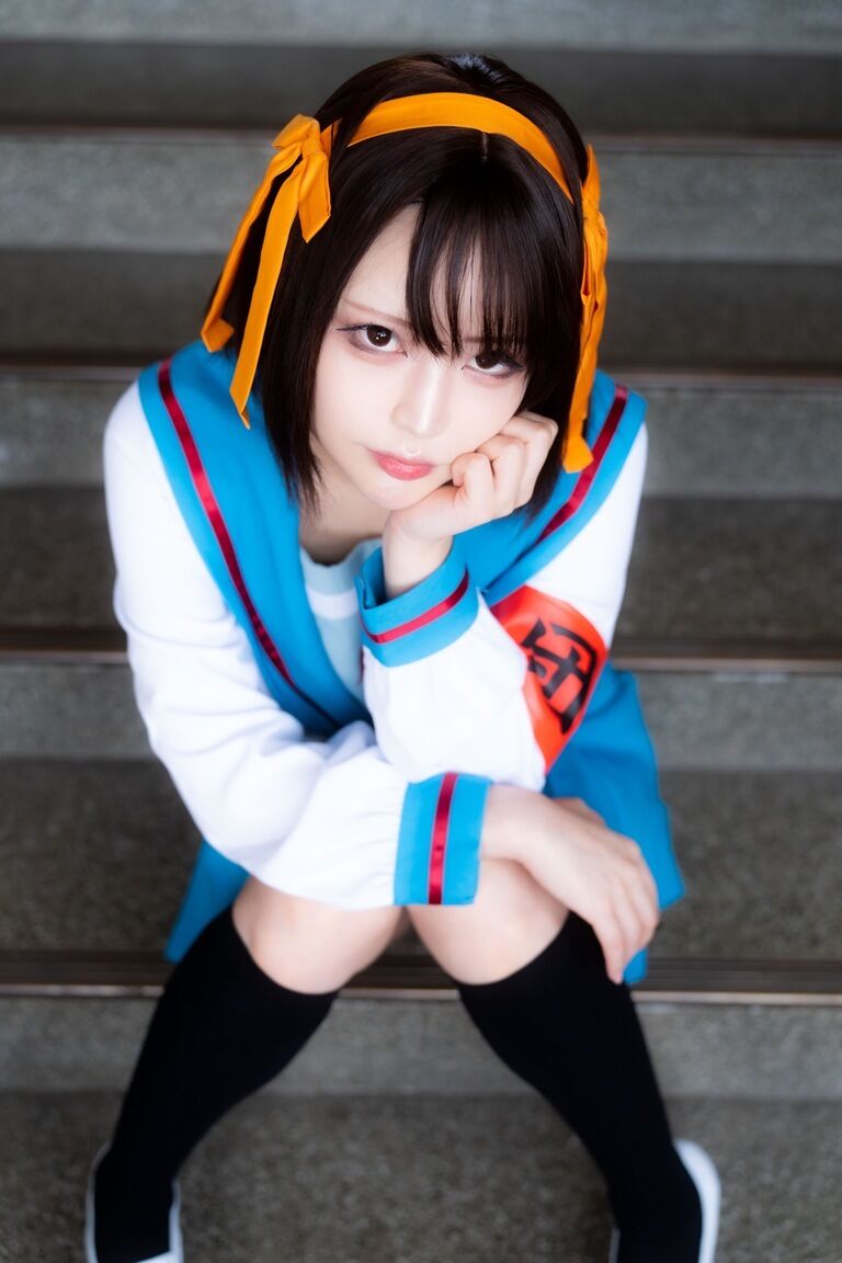 【うさぎヶ丘秘密】涼宮ハルヒコスプレ写真集