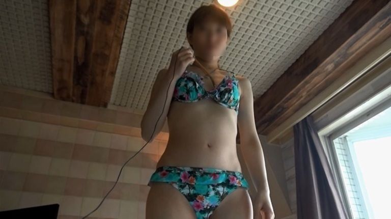 27歳　さくらさんの心音集（水着Ver）Vol.1