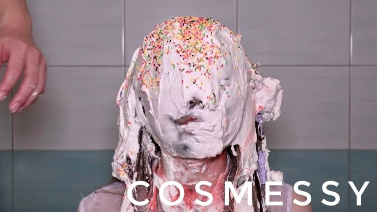 COSMESSY 08