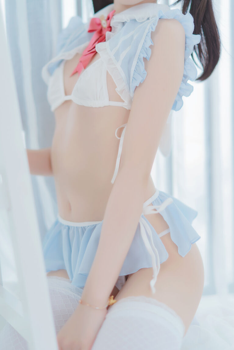 爱丽丝的兔子_特写