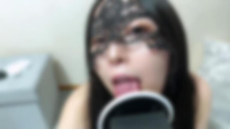 【実写ASMR】網タイツバニーガール❤レース仮面耳舐め【後半完全顔出し有】