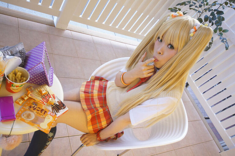 girl's pictrial ～城ヶ崎莉嘉～