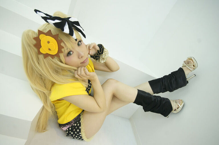 girl's pictrial ～城ヶ崎莉嘉～