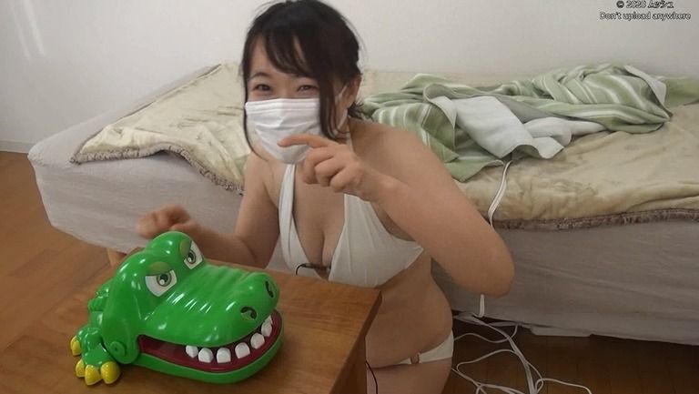 23歳　まりんさんの心音集（水着Ver）Vol.1