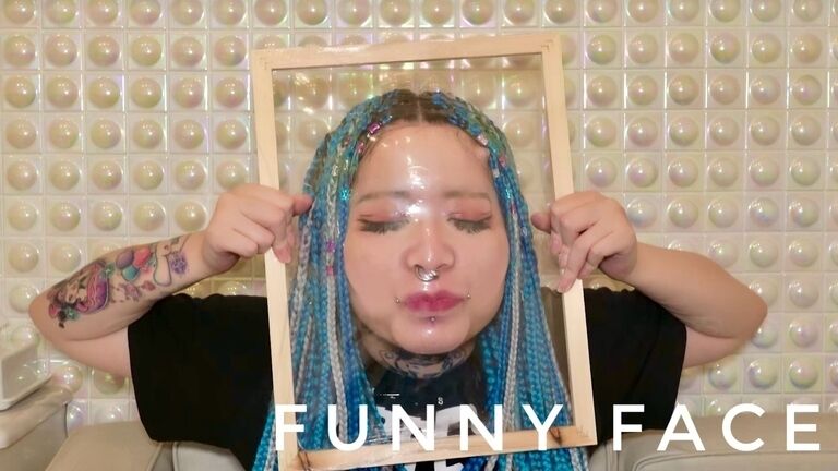 FUNNY FACE DUO 00