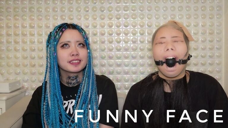 FUNNY FACE DUO 00