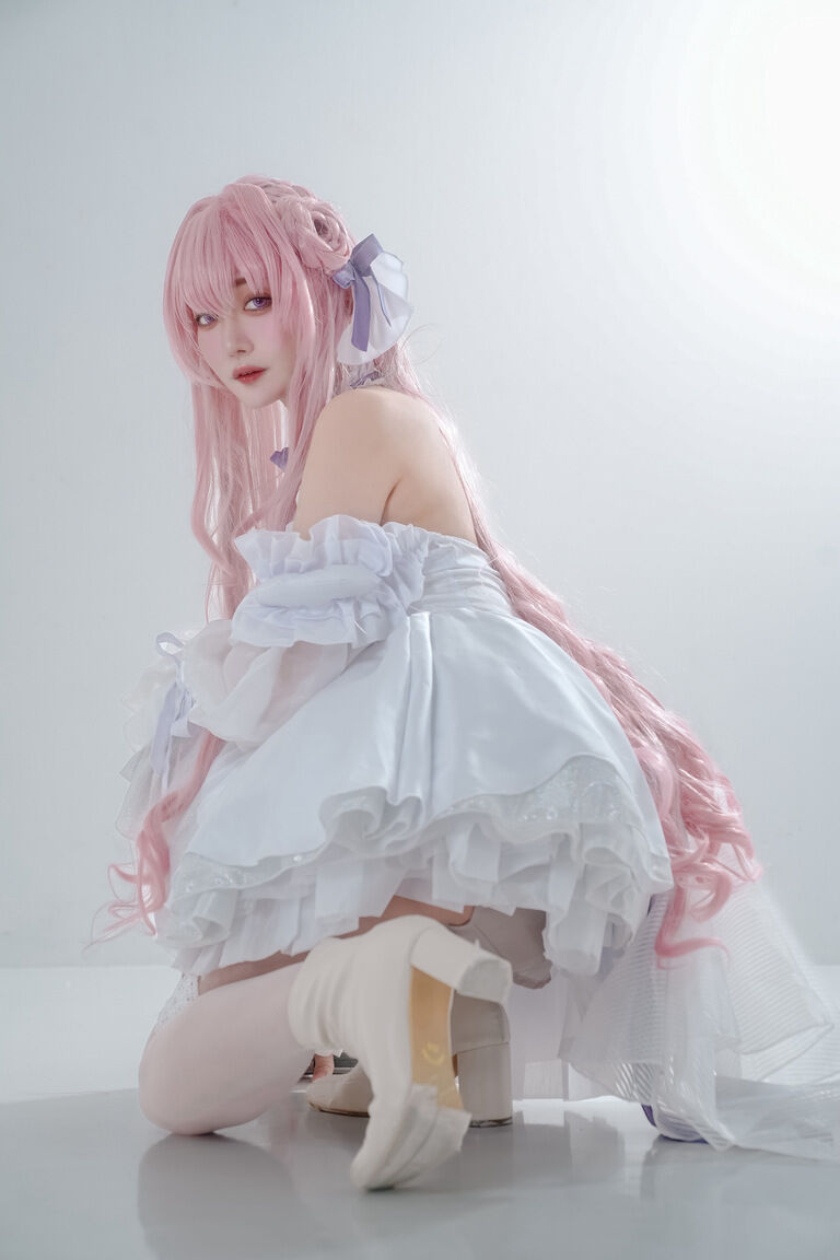 【電子写真集】BROKEN WINGS