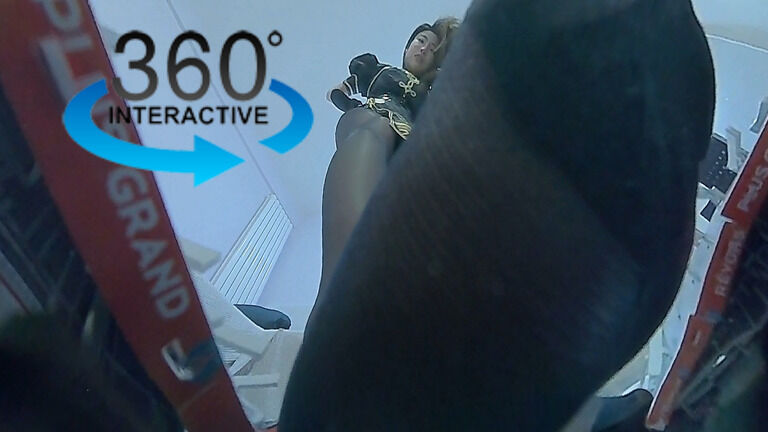 【VR360 ° 巨大娘】巨大すぎる戦の女神さま 前編