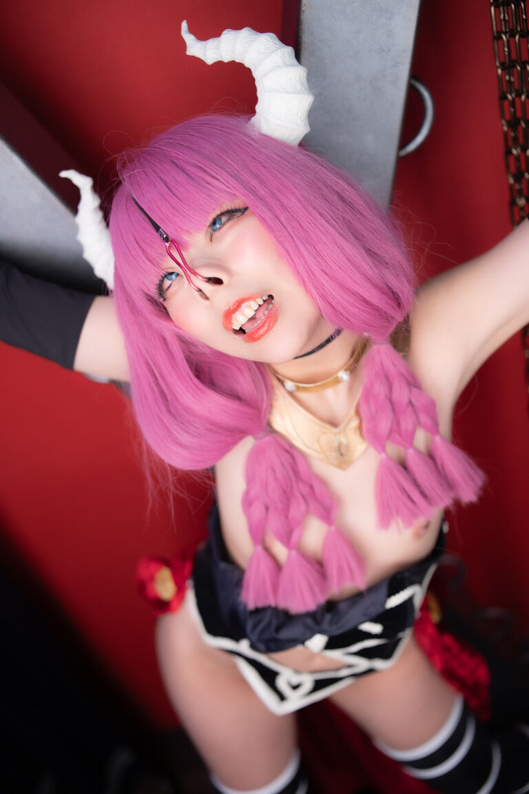【DL版】アヘ顔ダブルピースをしながらアクメきめておしっこしろ