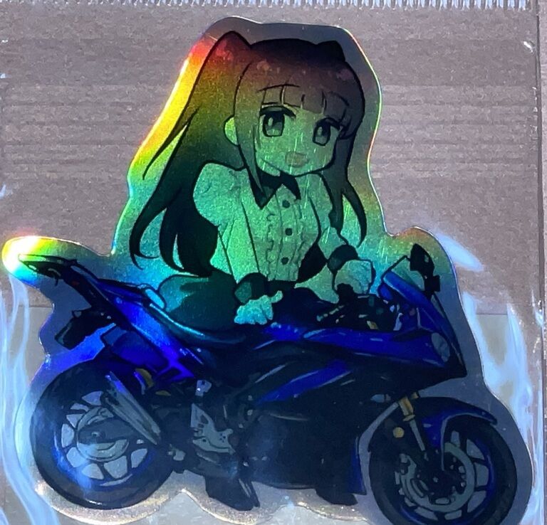 侑生とバイクステッカー