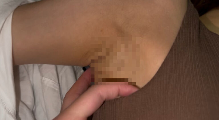 【くすぐり】黒ストッキングOLを手錠してくすぐった結果…ぶっ壊れましたHandcuffs do black stockings OL and tickle it