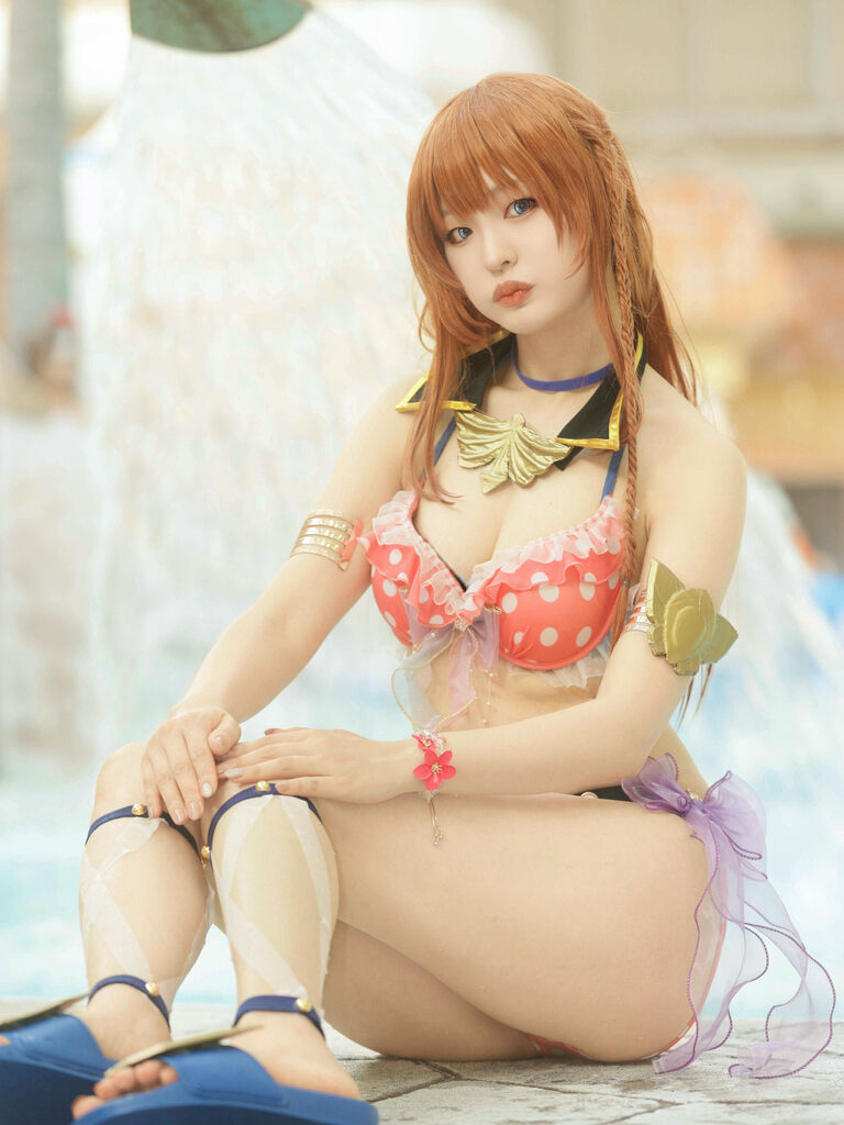 水着リーシャ　コスプレ写真集
