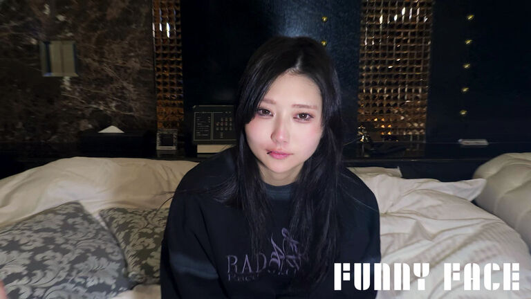 FUNNY FACE 07