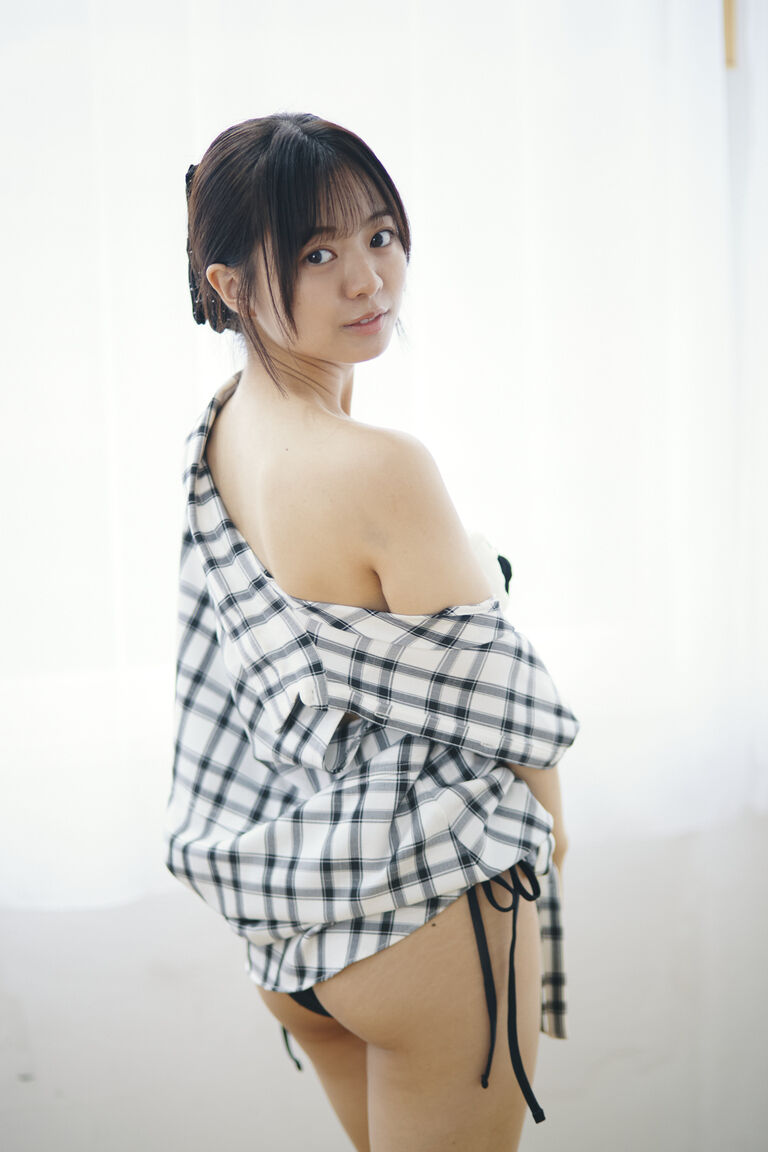 月刊 加藤綾乃 ８月号