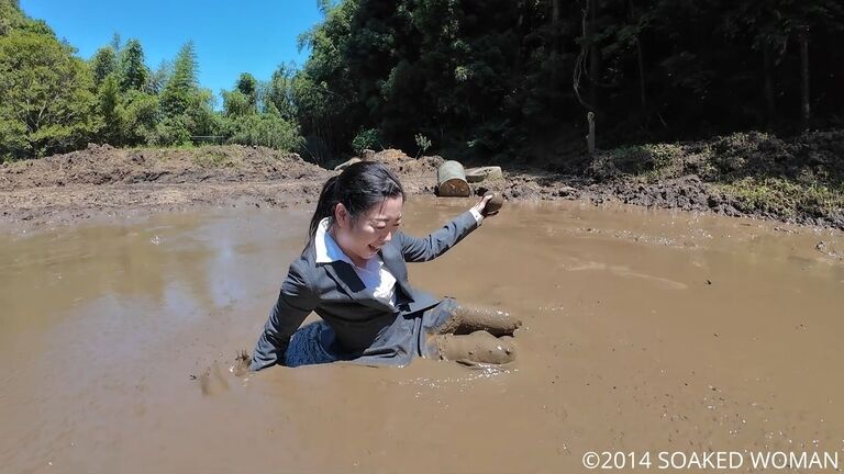 Mud Party-02 ya