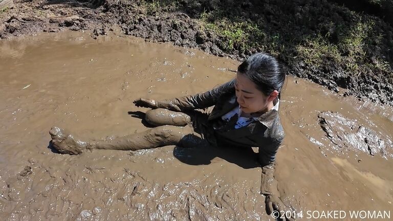 Mud Party-02 ya