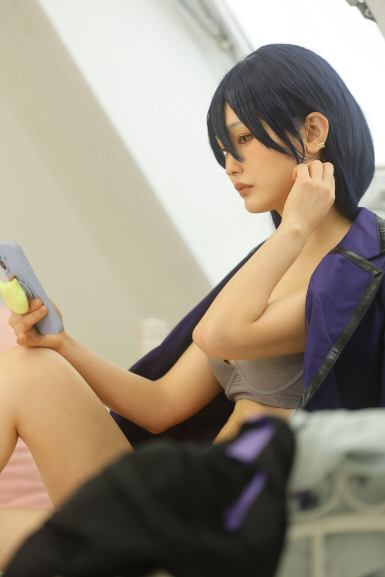 ニャアン(インナー衣装)オンラインROM