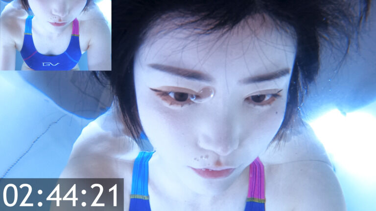 【息止め3分超】真宮みれいさん―バスタブ潜水うつ伏せ息止め(底面+盛りアングル)