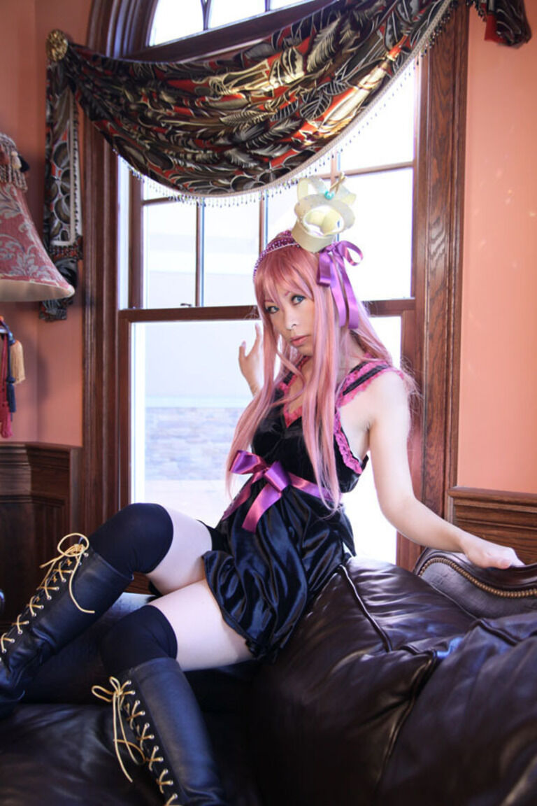 precious pink