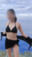 インフィニティプールでのマーメイドビキニと黒ビキニ