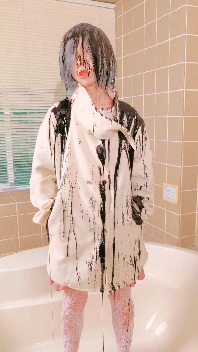 着衣メッシー02 糖蜜塗れ