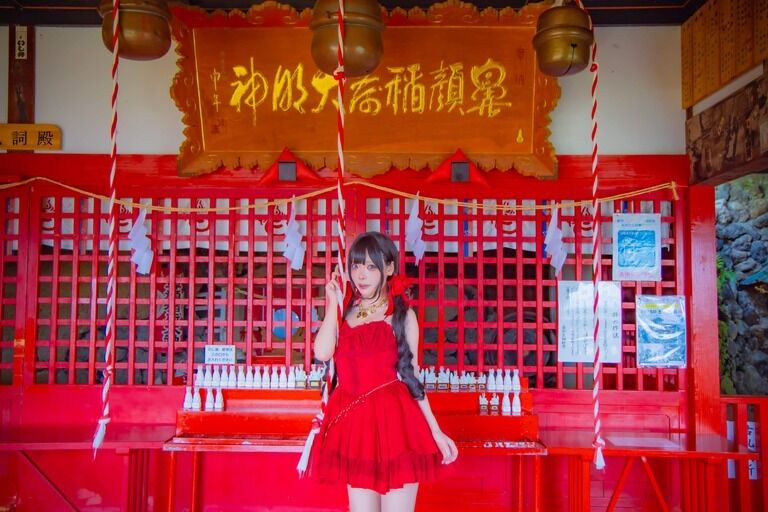 【おすすめ】〇〇ィタ×グラビア写真集　FILM　Red０１