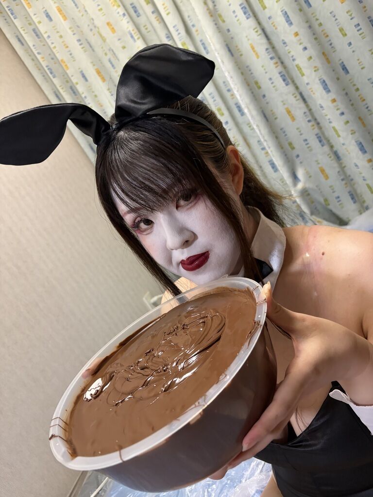 白塗りメイクバニー❤️